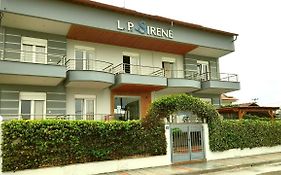 La Petit Sirene Studios